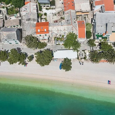 Kate Bratus, Makarska